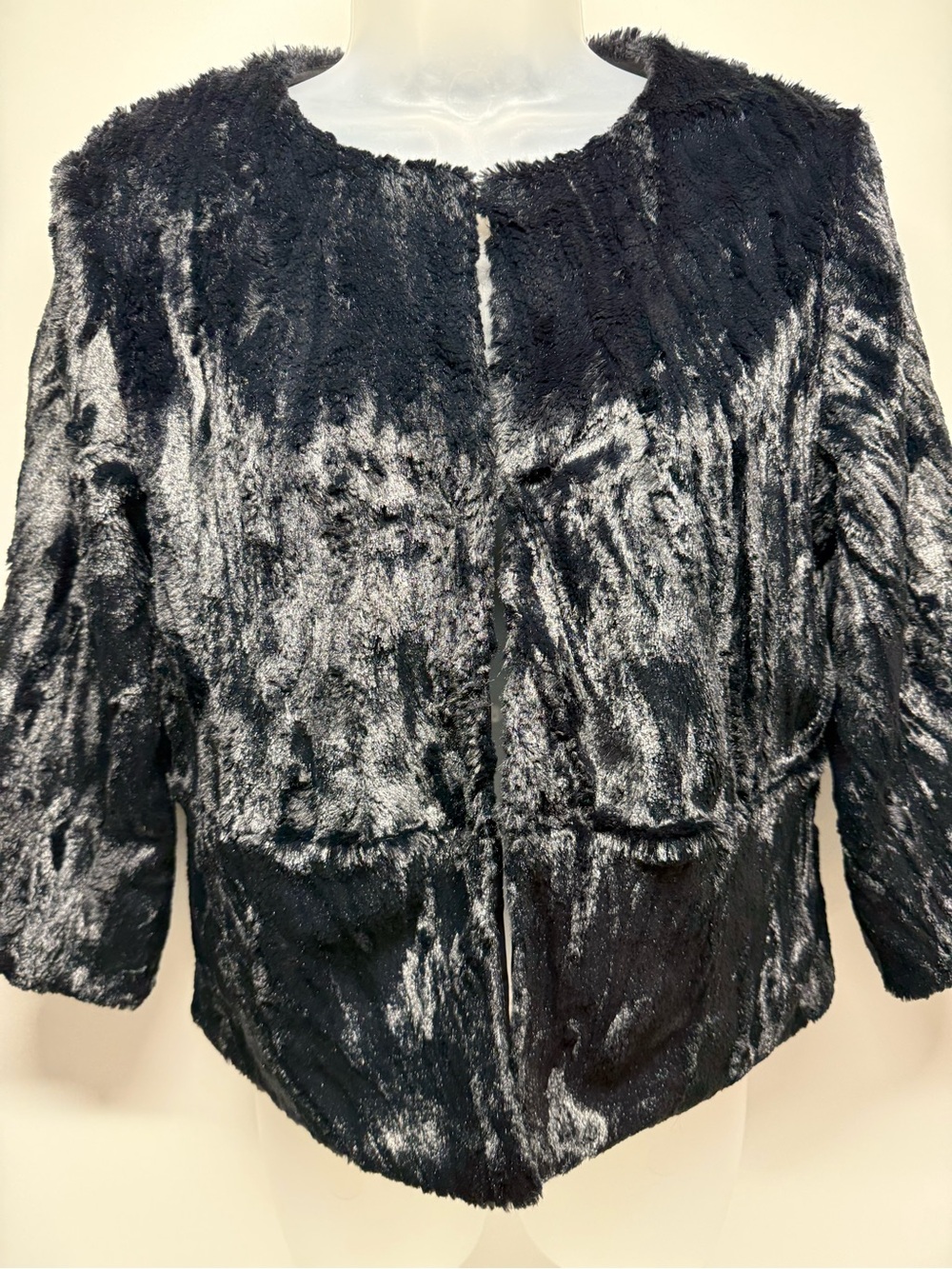 Jennifer Lopez Black Faux Fur Cropped Teddy Jacket